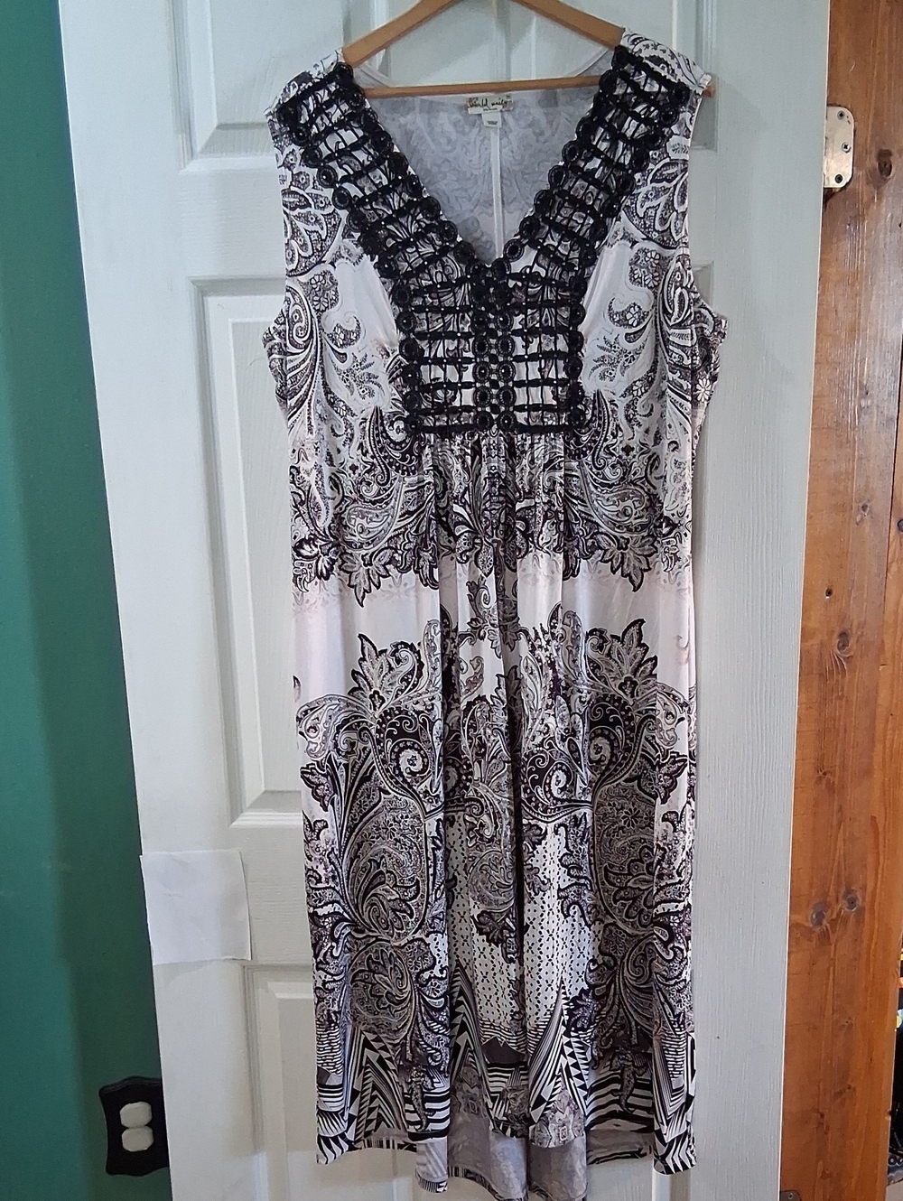 Sleeveless Cream Maxi Dress with Black Paisley and Crochet V-Neck Very Stretchy